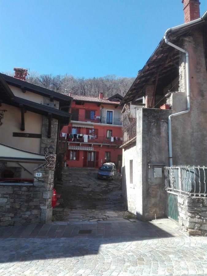 شقة La Casa Di Nuvola Massino Visconti المظهر الخارجي الصورة